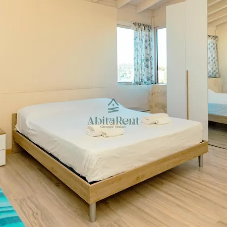 La Perla Dello Ionio Apartment *