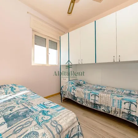 La Perla Dello Ionio Apartment *